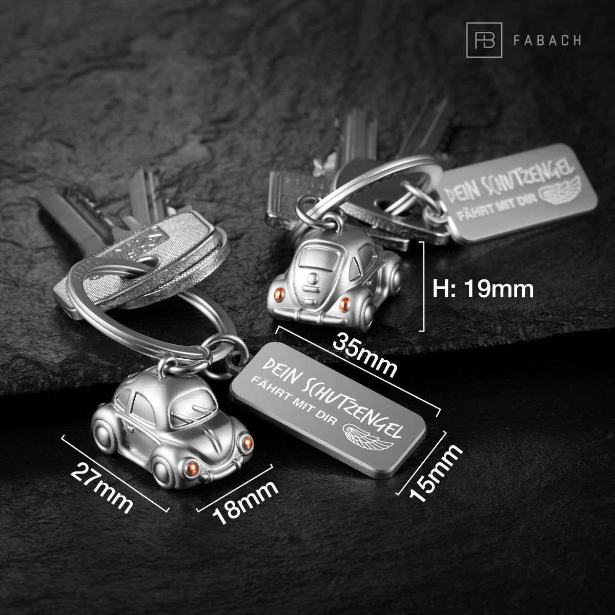 "Car" Miniatur Auto Schlüsselanhänger - Süßer Glücksbringer für Autofahrer - mit Gravur "Dein Schutzengel fährt mit Dir"