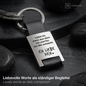 "Liebe ist..." Rectangle-Schlüsselanhänger mit Gravur aus Leder - Liebevolles Geschenk für Ehemann Ehefrau Partner Partnerin - FABACH – Die Schlüsselanhänger-Schmiede